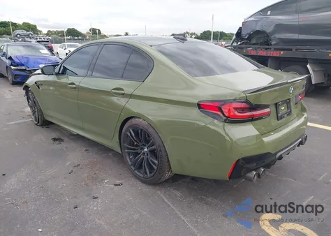 2022 BMW M5 z USA, uszkodzony, nr VIN WBS83CH03NCJ44933